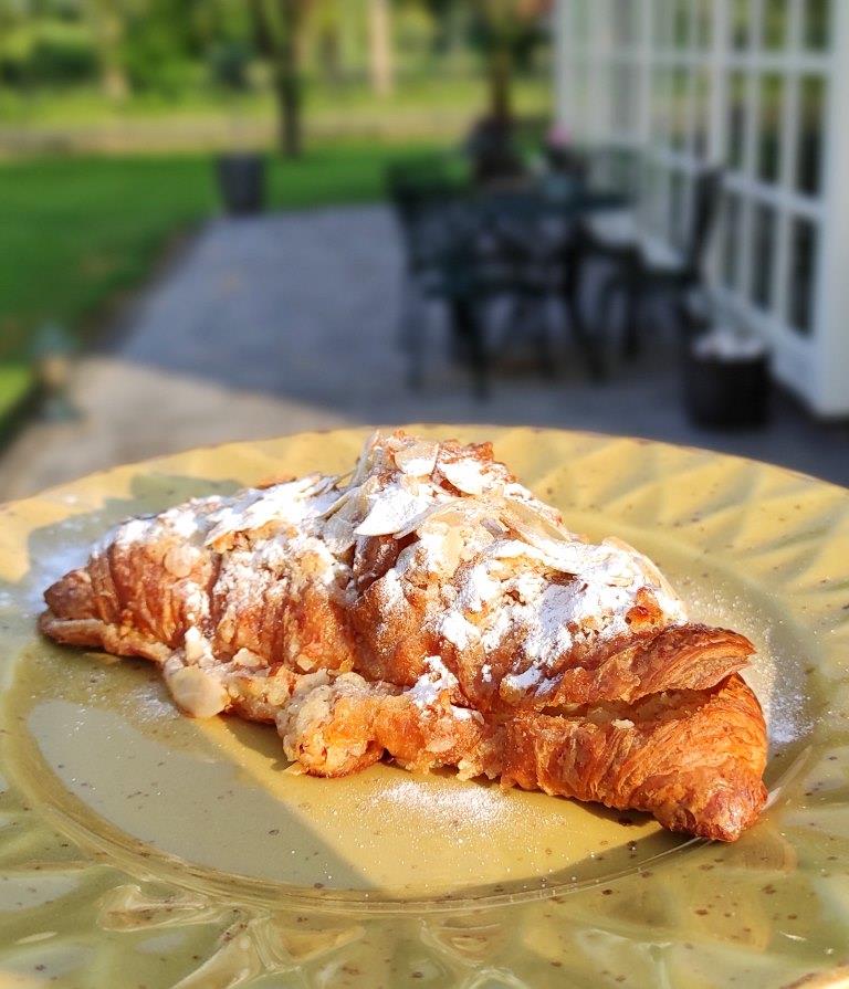 Croissant de almendras