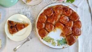 Tarta Tatin de manzana con masa filo